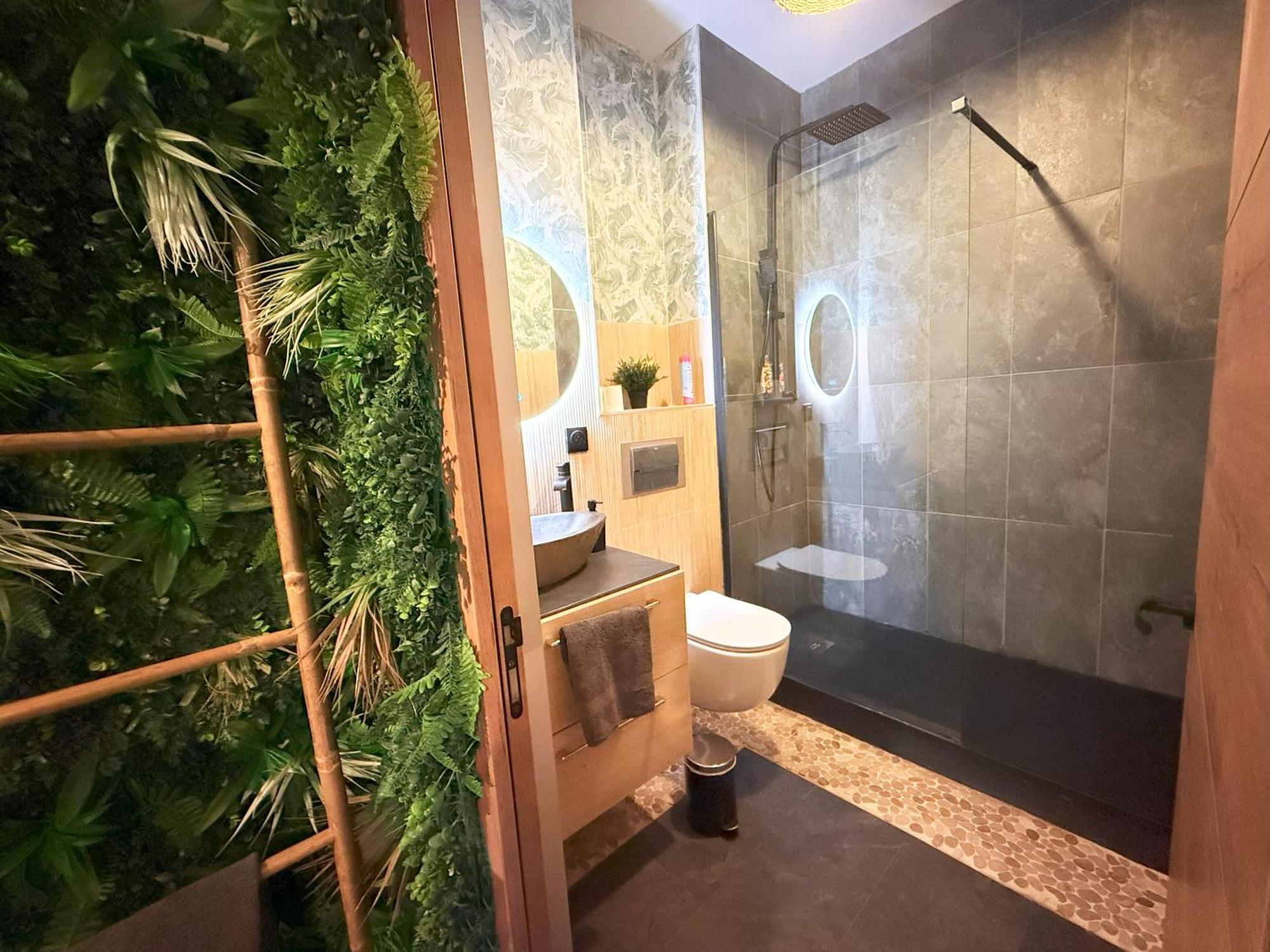 Narbnb - Jungle Suite - Jacuzzi - Centre - Clim Ναρμπόν Εξωτερικό φωτογραφία